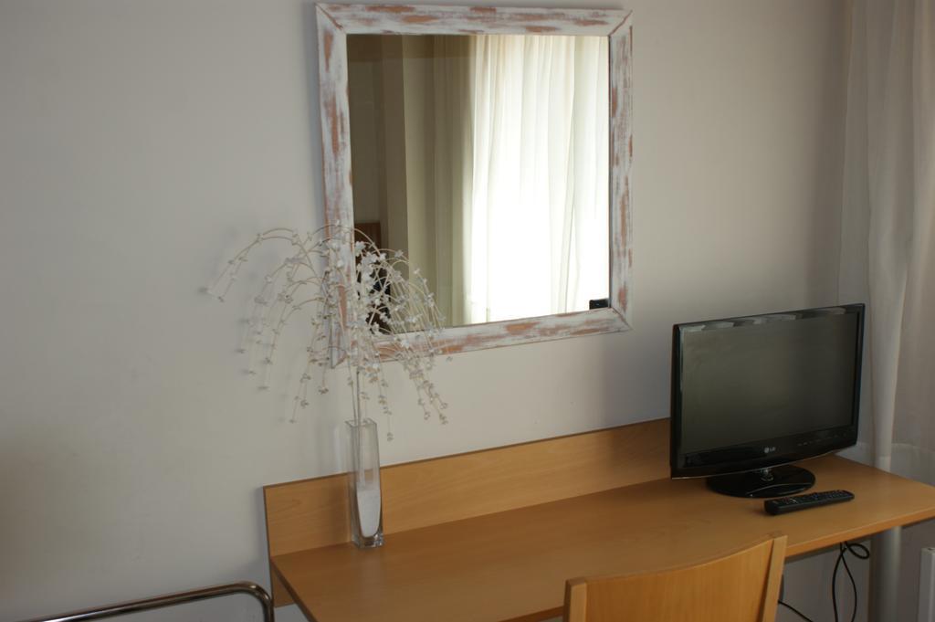 Hotel Viaurelia Montblanc Cameră foto